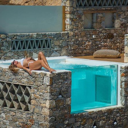 Onar Suites & Villas Karavostasis  Dış mekan fotoğraf