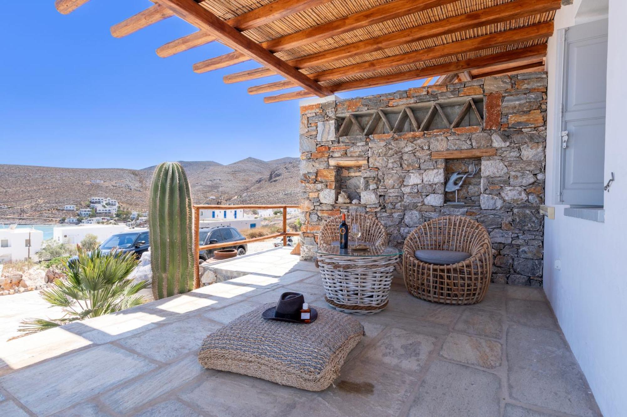 Onar Suites & Villas Karavostasis  Dış mekan fotoğraf